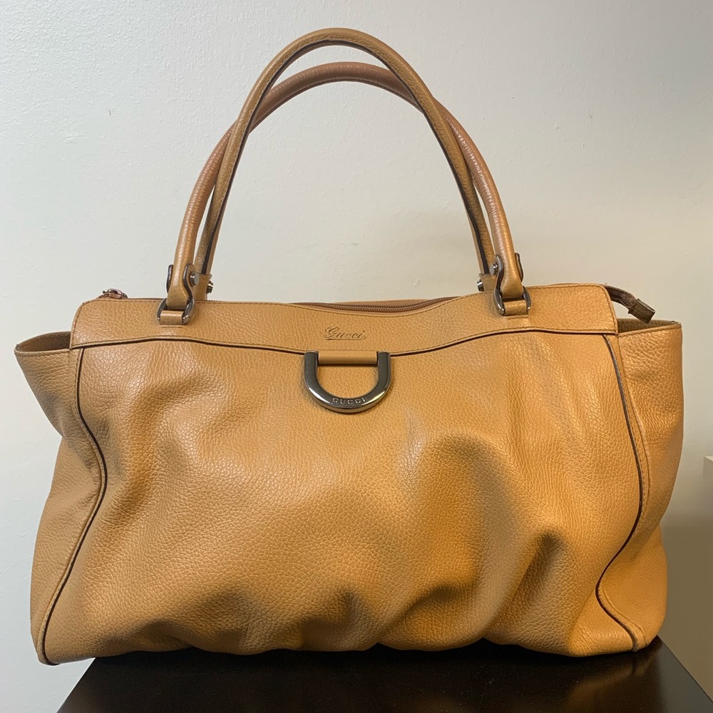 Gucci Abbey D Ring Leather Bag